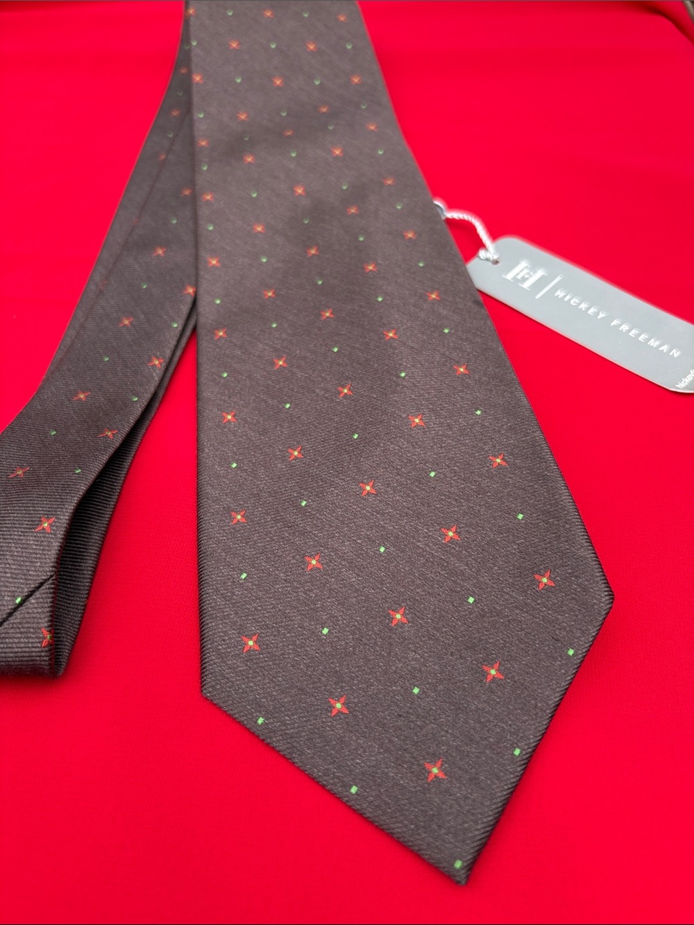 Hickey Freeman silk tie. NWT!!